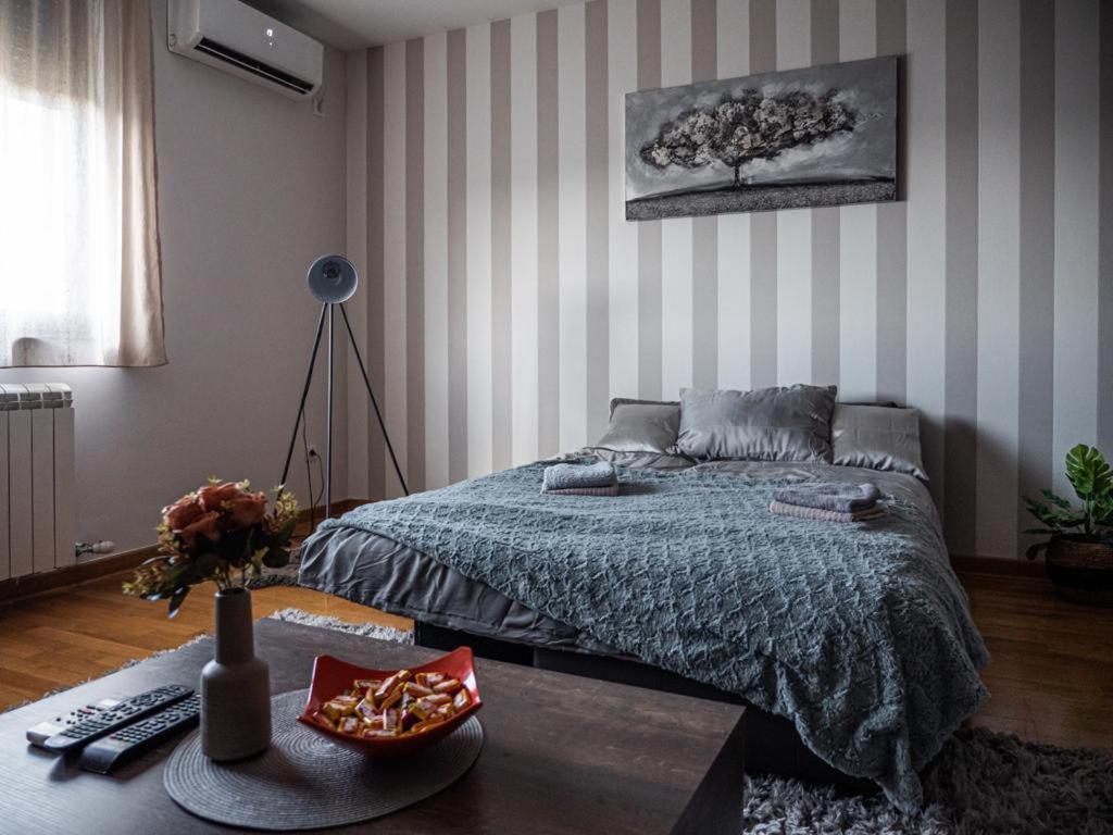 Gofd Apartman Belgrado Exterior foto