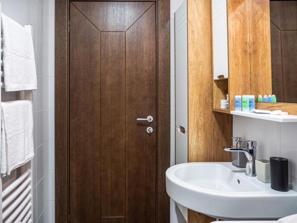 Gofd Apartman Belgrado Exterior foto