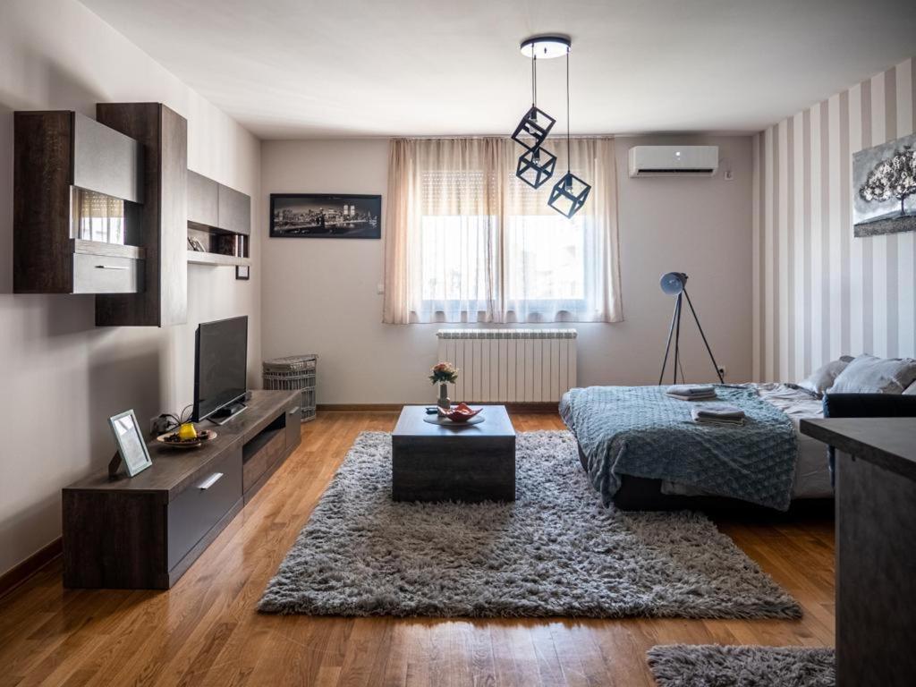 Gofd Apartman Belgrado Exterior foto